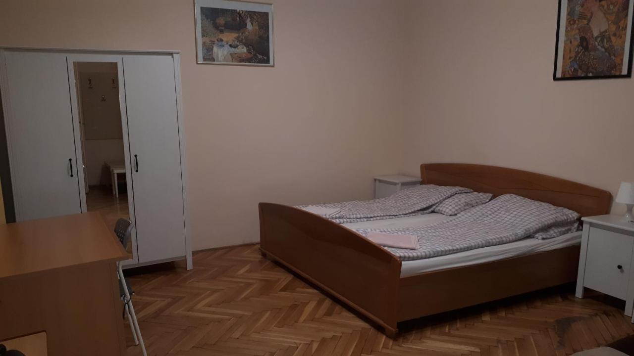 Garibaldi Apartman Budapest Eksteriør bilde